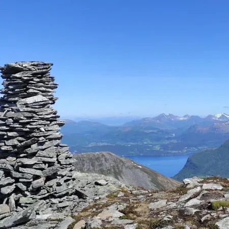 Dove Apartament Apartamento Stranda (More og Romsdal)
